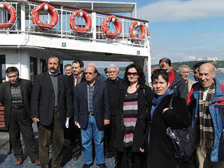 HEPİMİZ AYNI GEMİDEYİZ