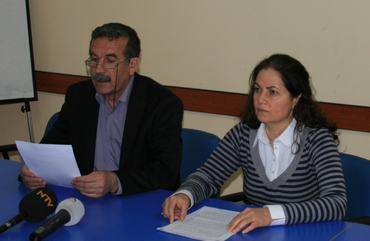 KÖTÜLÜĞÜN ZAFERİ İÇİN GEREKEN TEK ŞEY İYİ ADAMLARIN HİÇBİR ŞEY YAPAMAMASIDIR