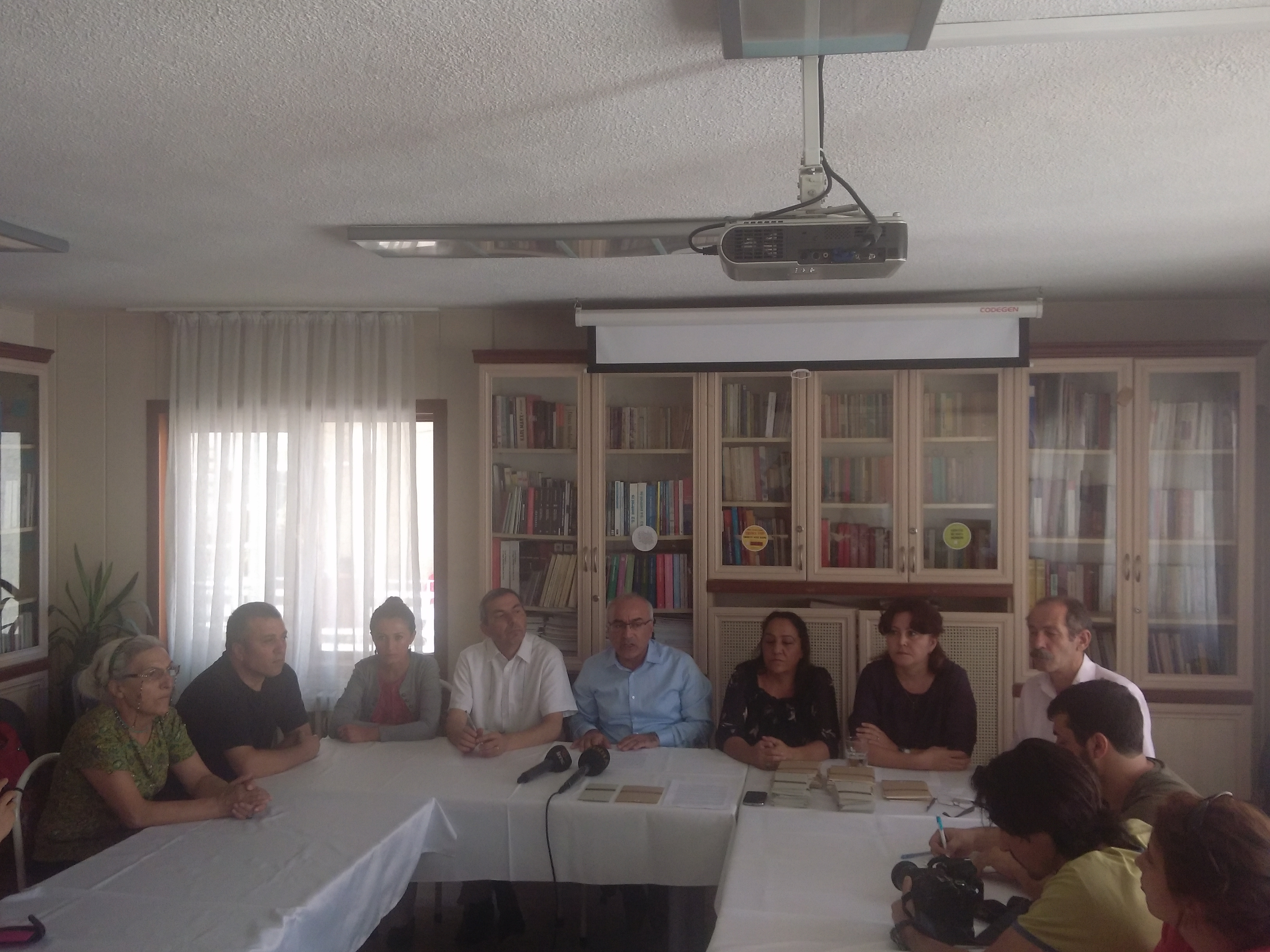 Cezaevlerindeki Açlık Grevleri 14. Gününde