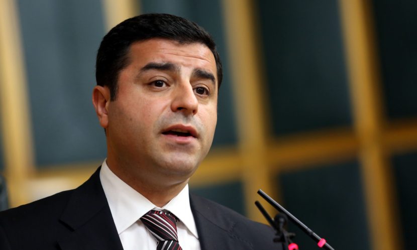 Selahattin Demirtaş Niçin Hapiste?