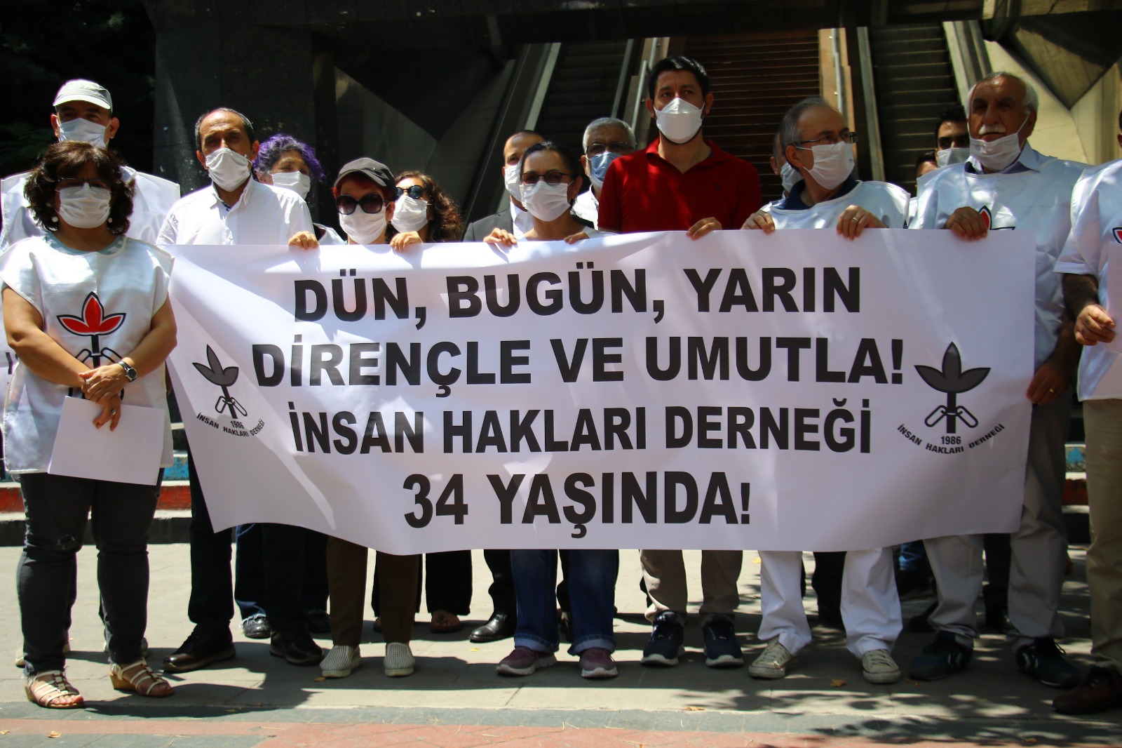 İnsan Hakları, Demokrasi ve Barış Mücadelemiz Israrla, İnatla ve Umutla Devam Ediyor!...
